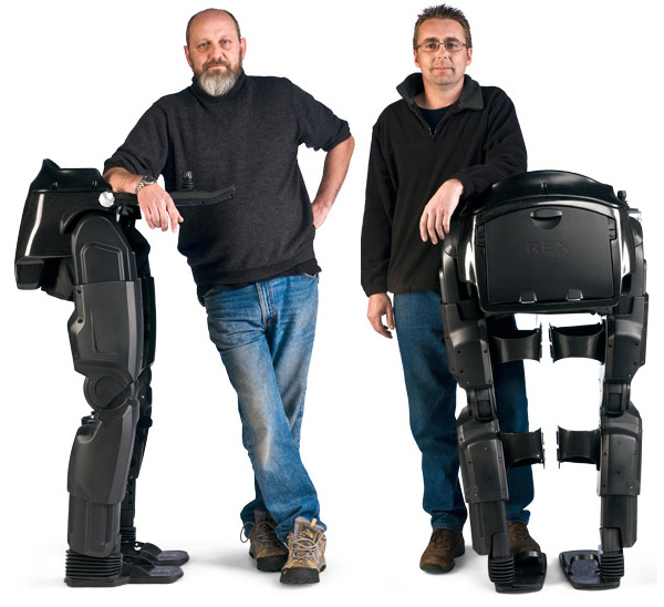 Экзоскелет Rex за $150 000 (2 видео)