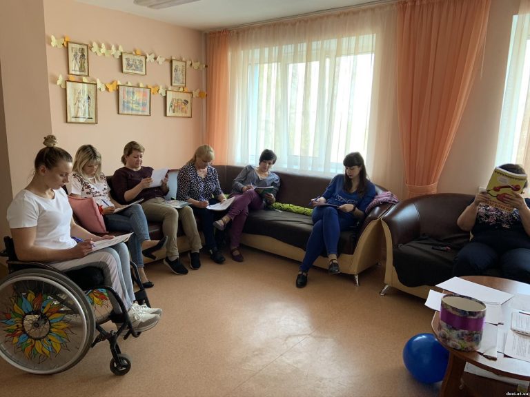 Емоційне вигорання батьків через нестабільний психоемоційний стан дитини