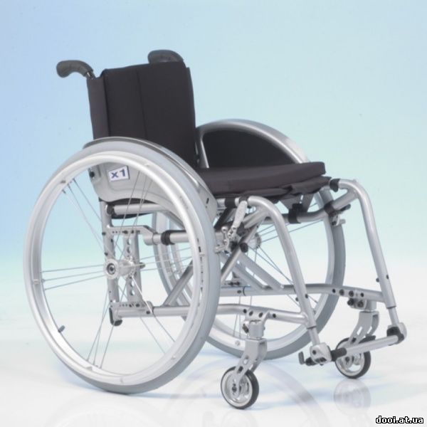 Сергій Тігіпко:Українські інваліди зможуть отримати ваучери на придбання візків