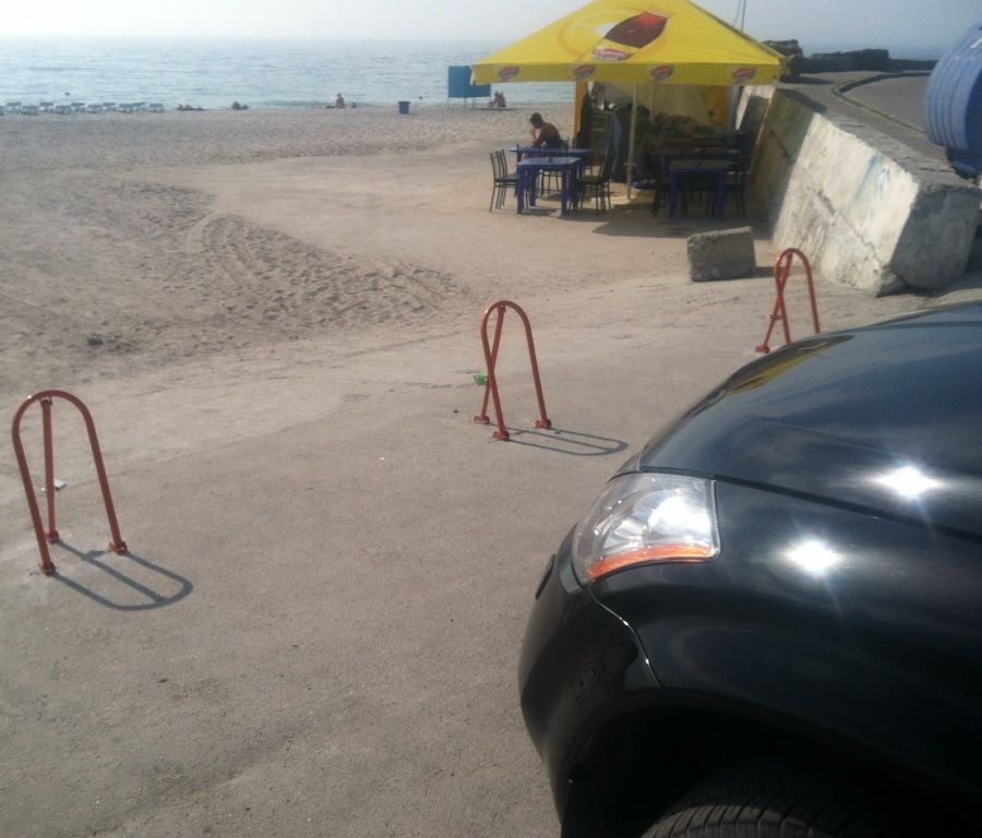 инвалидов прогнали с пляжа на 13 ст. Б. Фонтана