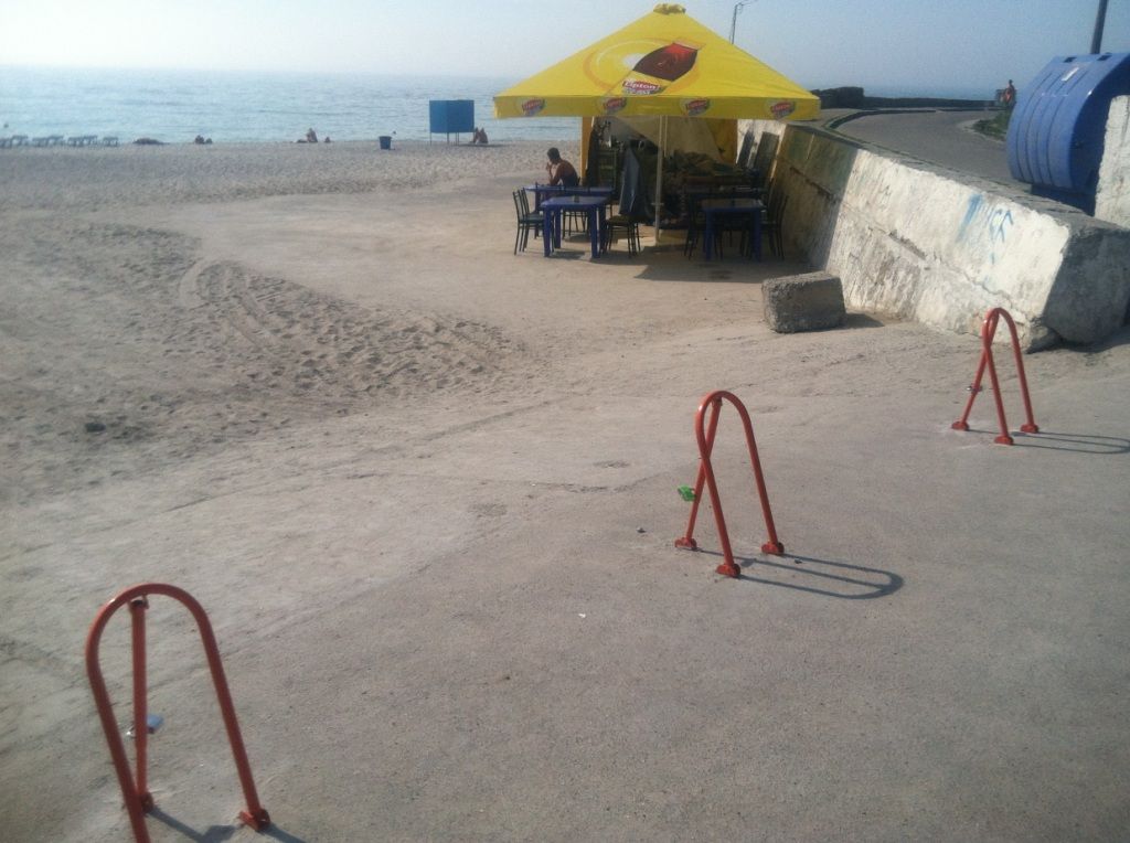 инвалидов прогнали с пляжа на 13 ст. Б. Фонтана