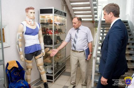 У Києві обговорили проблеми реформування протезно-ортопедичних підприємств краю