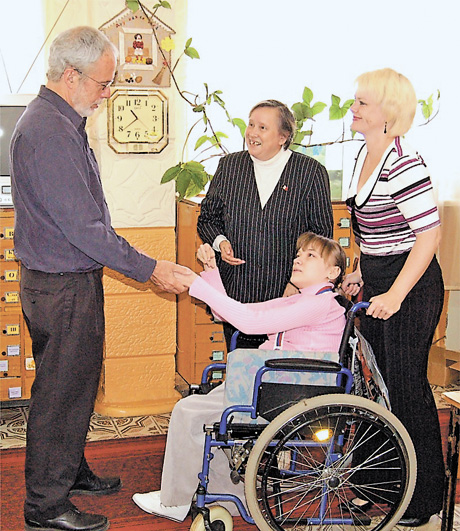 Матеріальну допомогу сім’ї з дітьми-інвалідами отримуватимуть в повному обсязі Матеріальну допомогу сім’ї з дітьми-інвалідами отримуватимуть в повному обсязі